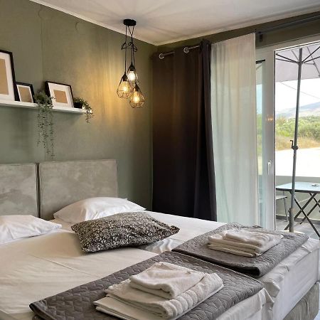 Discovery Hotel Limenaria  Bagian luar foto