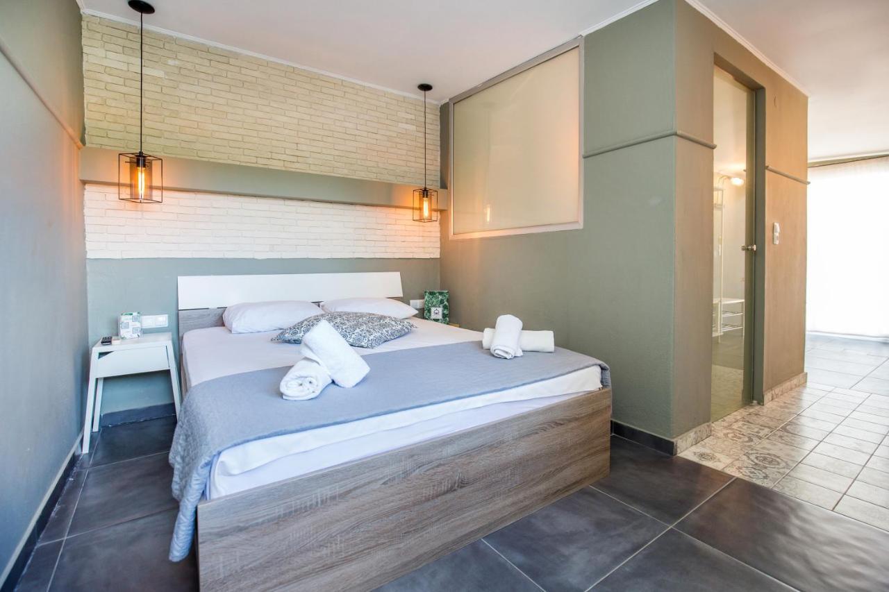 Discovery Hotel Limenaria  Bagian luar foto