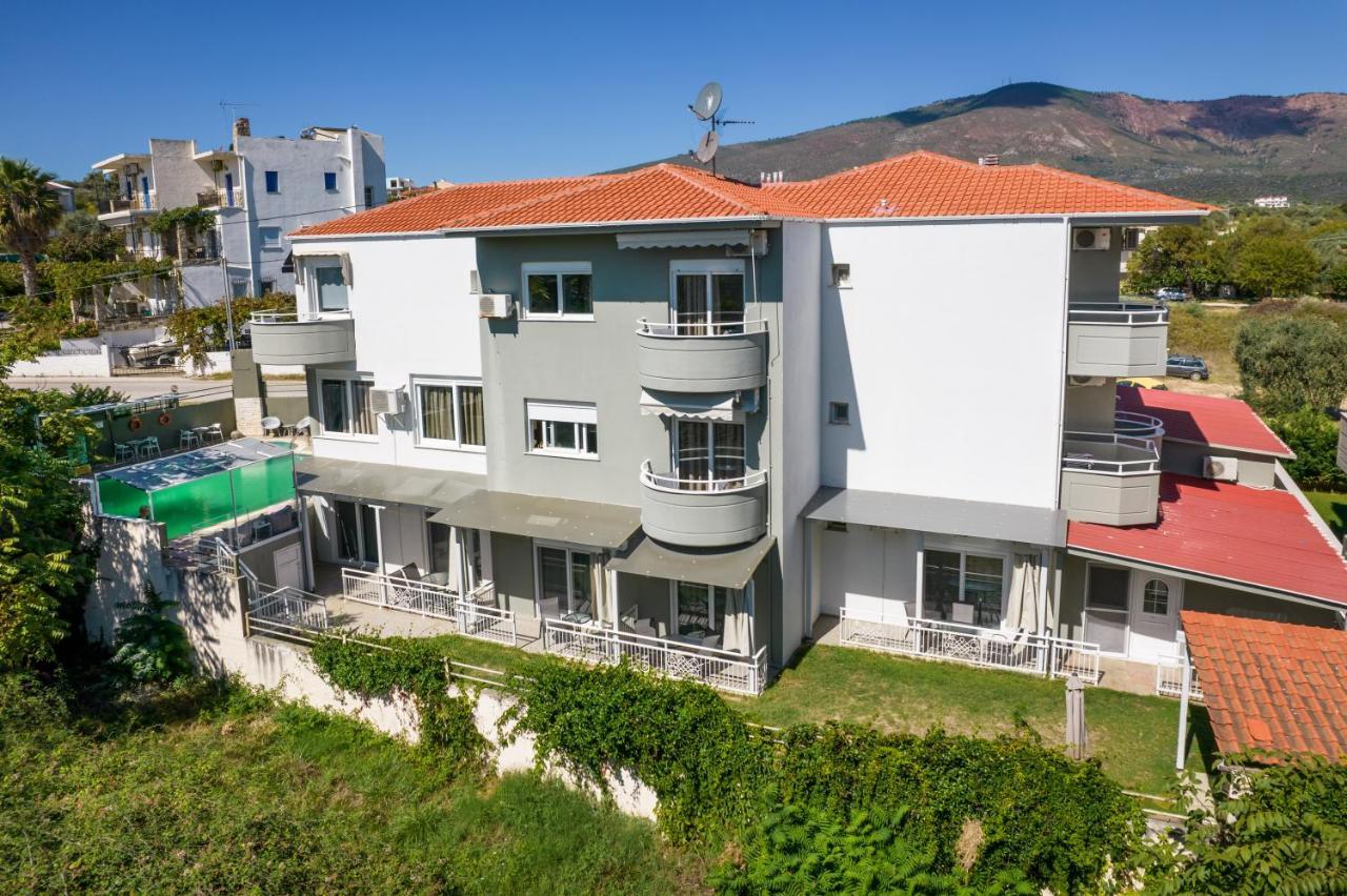 Discovery Hotel Limenaria  Bagian luar foto