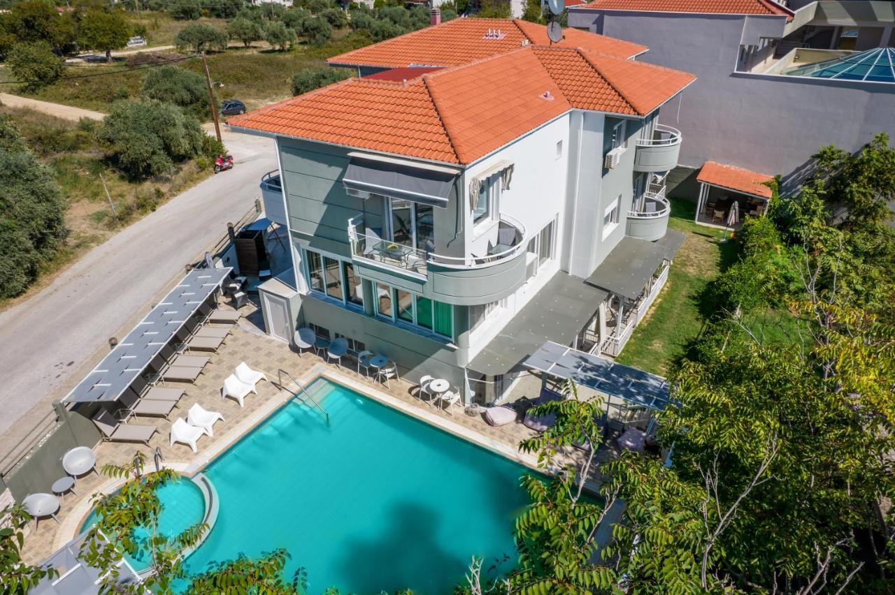 Discovery Hotel Limenaria  Bagian luar foto