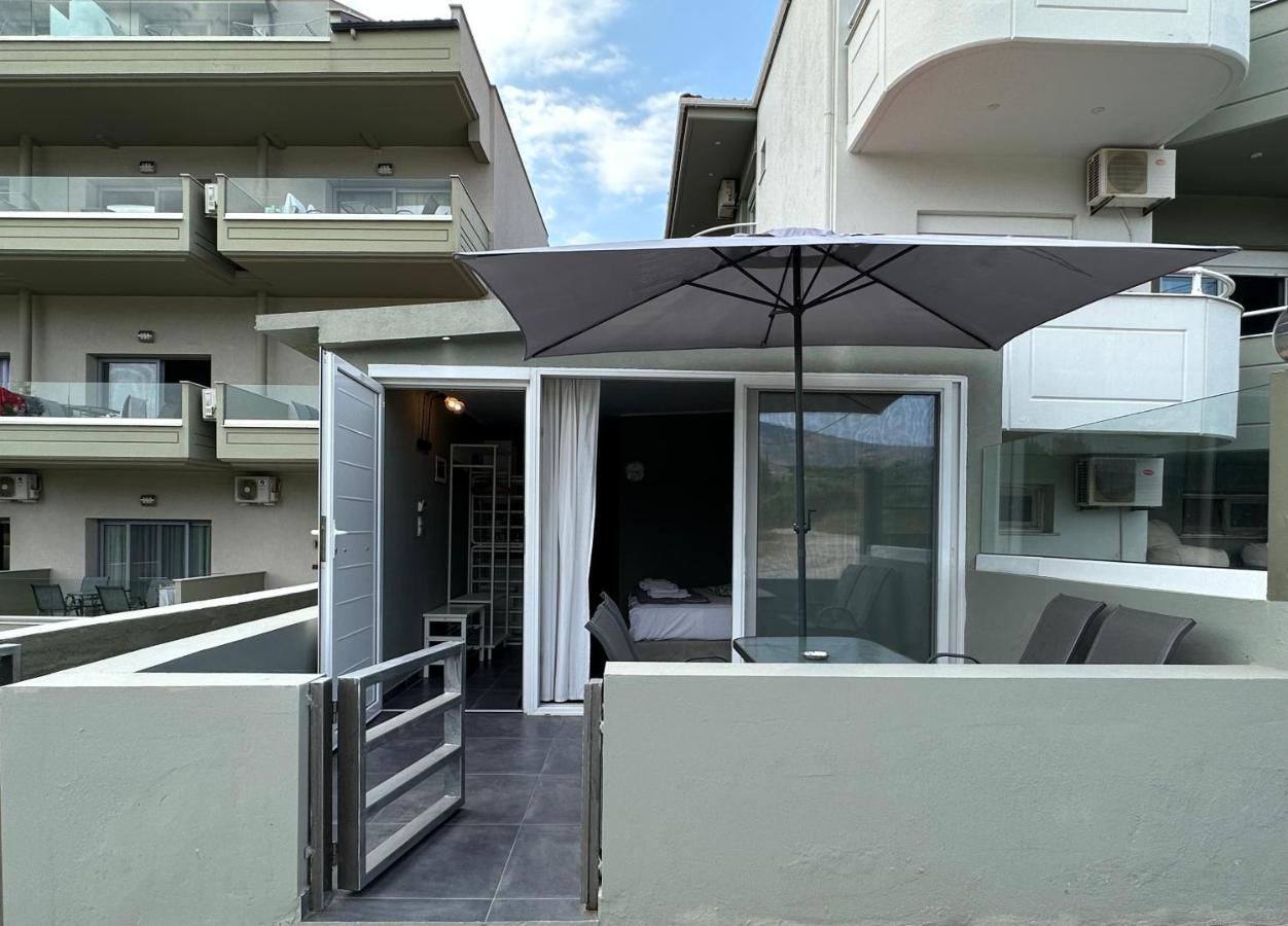 Discovery Hotel Limenaria  Bagian luar foto