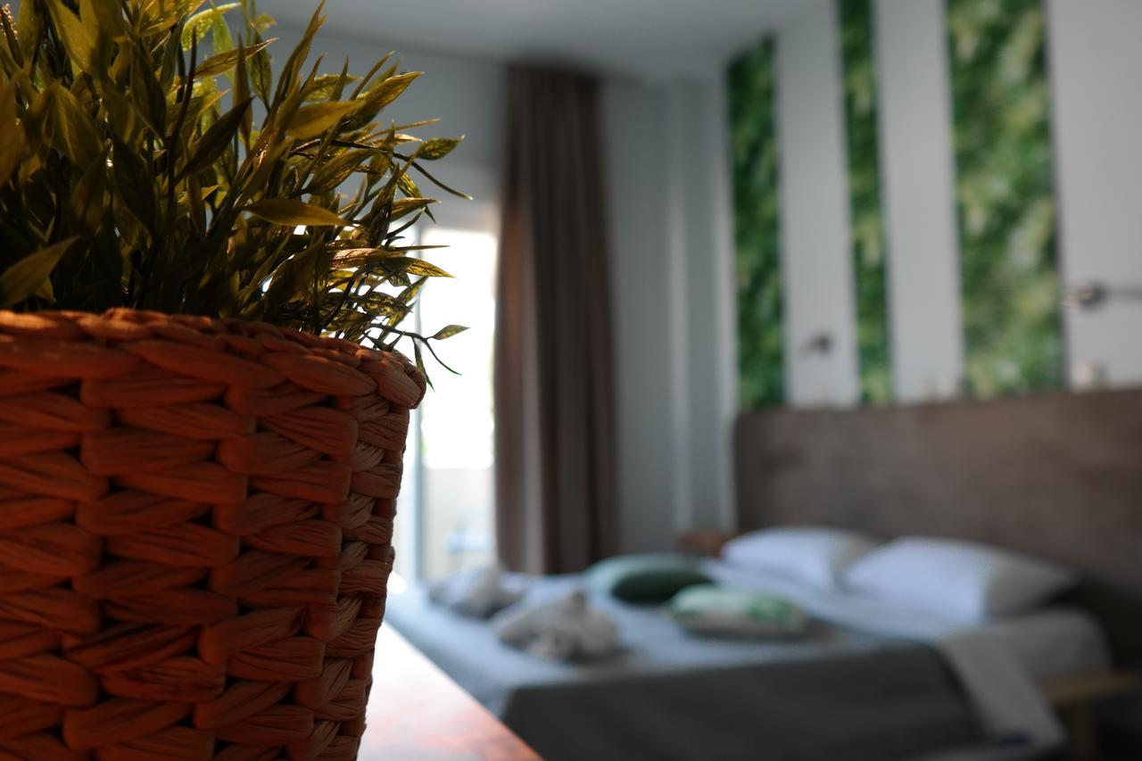 Discovery Hotel Limenaria  Bagian luar foto